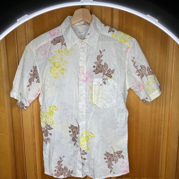 Super Lightweight Floral Print Shirt - Picture 1 of 12